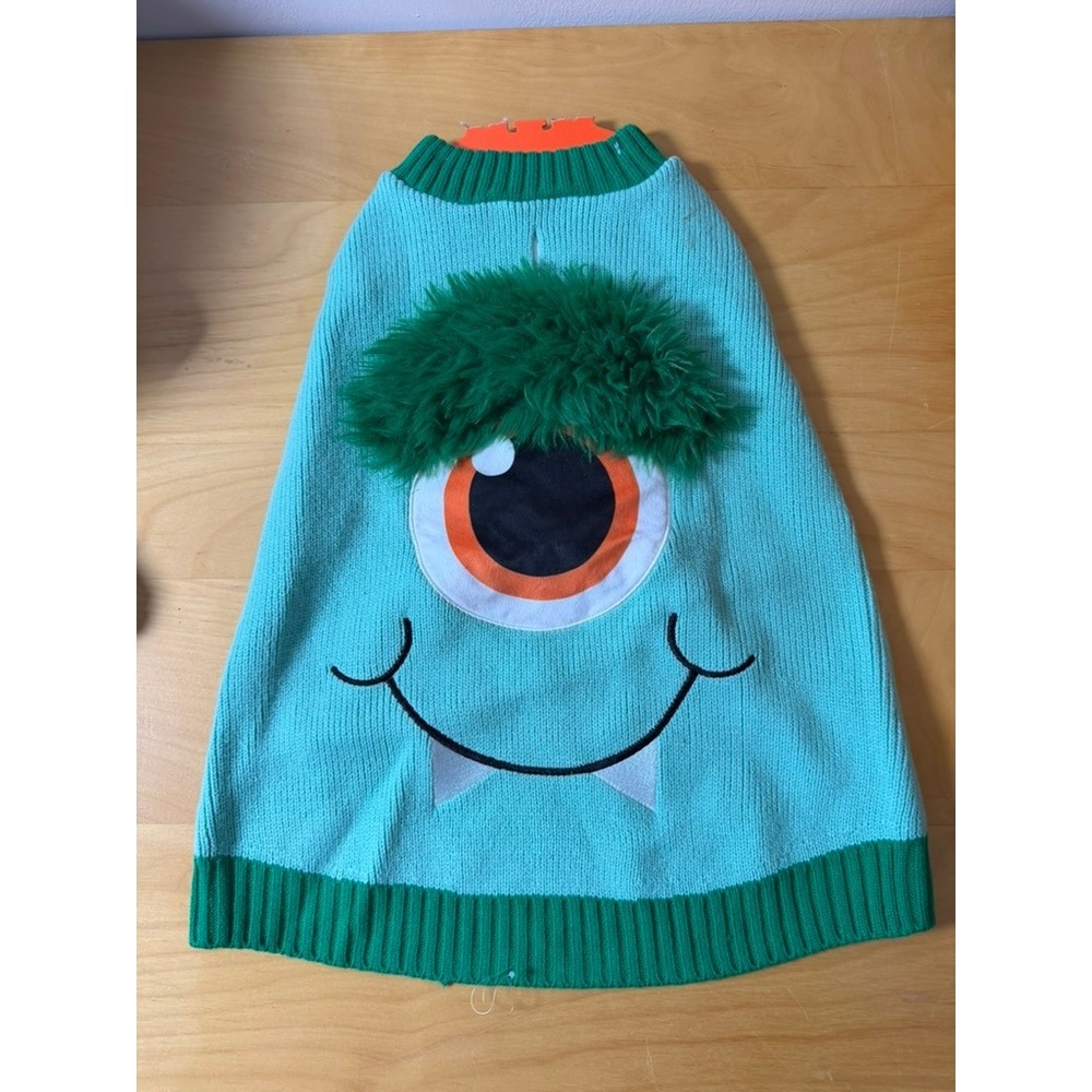Target Hyde & EEK Teal Green One Eyed Monster Pet Sweater Large 083-09-2224